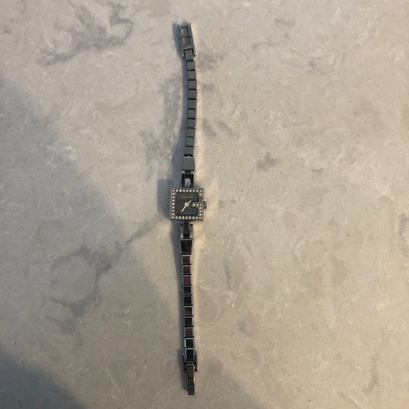 Authentic Gucci watch. Swiss made. - Picture 3 of 4